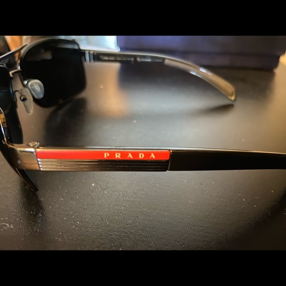 Prada Shades AUTHENTIC - Picture 2 of 4